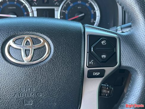 Certified 2018 Toyota 4Runner Limited AWD/4WD image 24