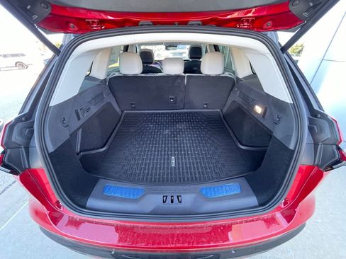 New 2026 Lincoln Nautilus Reserve image 12