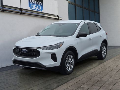 Used 2023 Ford Escape Active image 7