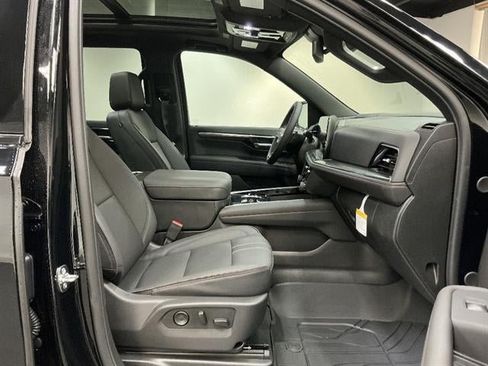 New 2026 Chevrolet Tahoe RST w/ RST Capability Package AWD/4WD image 38