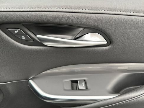 Used 2024 Cadillac XT4 Premium Luxury image 21