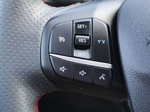 Used 2025 Ford Escape ST-Line AWD/4WD image 7