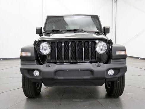 Used 2020 Jeep Wrangler Unlimited Sport w/ Technology Group AWD/4WD image 2