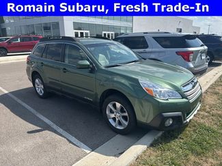 Used 2014 Subaru Outback 2.5i Limited image 1