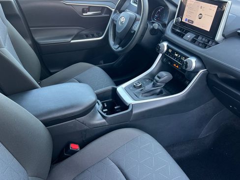 Certified 2023 Toyota RAV4 XLE AWD/4WD image 16