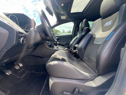 Used 2018 Ford Focus RS AWD/4WD image 11