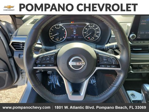 Used 2024 Nissan Altima 2.5 SR image 21