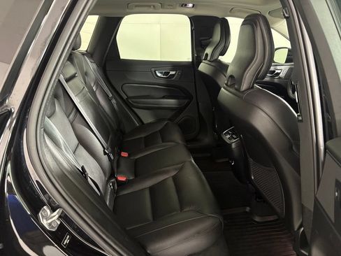Used 2020 Volvo XC60 T5 Inscription FWD image 38