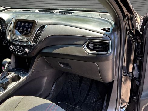 Used 2024 Chevrolet Equinox RS AWD/4WD image 18