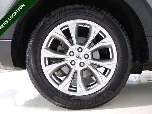 Used 2021 Ford Explorer Limited w/ Equipment Group 301A AWD/4WD image 79
