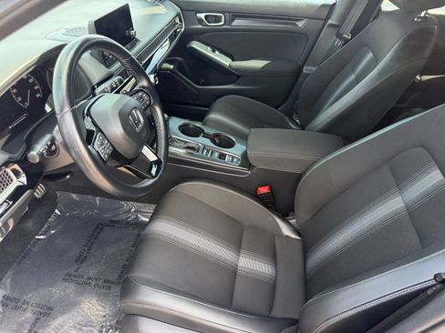Used 2025 Honda Civic Sport image 13