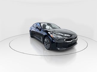 Used 2018 Kia Stinger Premium video 2