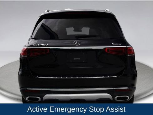 Used 2023 Mercedes-Benz GLS 450 4MATIC image 10