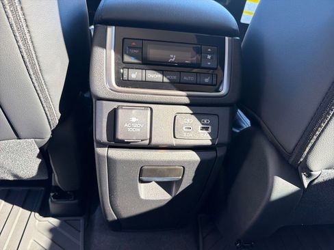 New 2026 Subaru Ascent Bronze Edition image 12