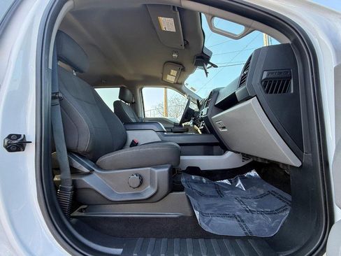 Used 2019 Ford F150 XL w/ Equipment Group 101A Mid image 12