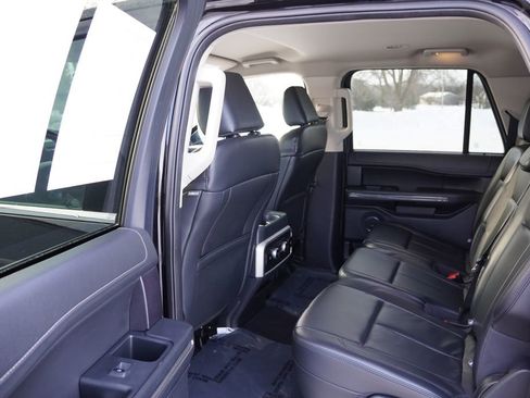 Certified 2024 Ford Expedition Max XLT image 17