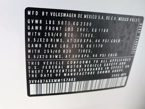 Used 2021 Volkswagen Tiguan SEL Premium R-Line AWD/4WD image 43