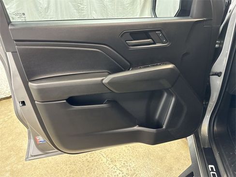 Used 2023 Chevrolet Colorado W/T image 21