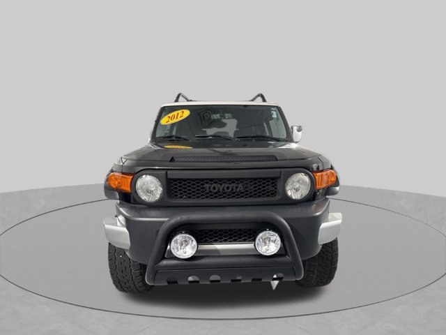 Used 2012 Toyota FJ Cruiser 4WD w/ Upgrade Pkg image 2