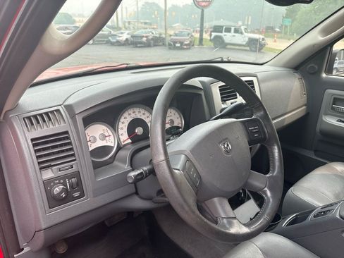 Used 2005 Dodge Dakota Laramie AWD/4WD image 7