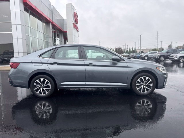 Used 2026 Volkswagen Jetta S FWD image 8