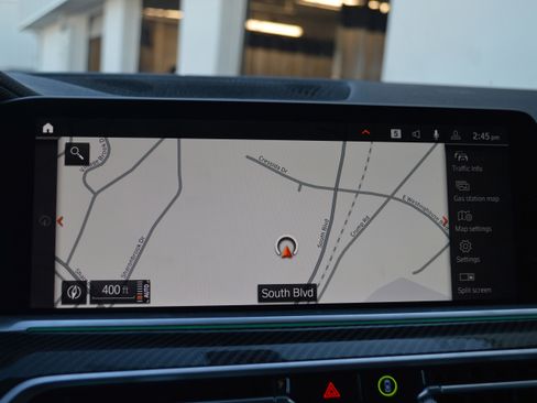 Used 2021 BMW X6 M50i w/ Premium Package image 19