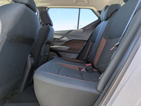 Used 2023 Nissan Kicks SR image 14