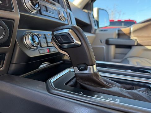 Certified 2019 Ford F150 Limited w/ Trailer Tow Package image 22