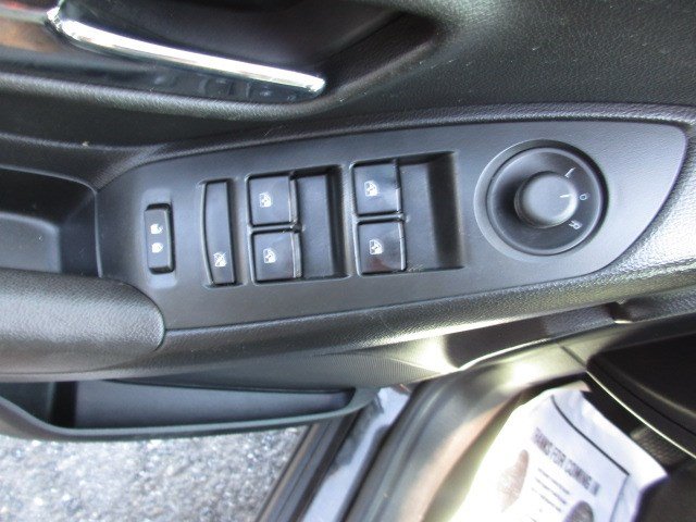 Used 2020 Chevrolet Trax LS FWD image 15
