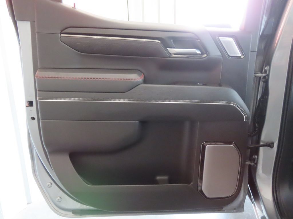 Used 2024 GMC Sierra 1500 AT4X AWD/4WD image 27