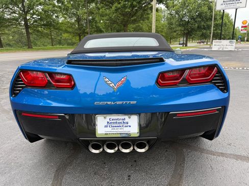 Used 2015 Chevrolet Corvette Stingray Convertible w/ 3LT Preferred Equipment Group RWD image 9