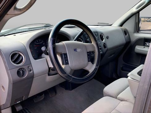 Used 2007 Ford F150 XLT AWD/4WD image 16