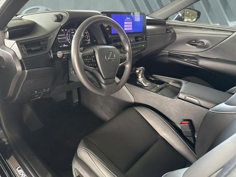 Certified 2023 Lexus ES 350 w/ Premium Package image 10