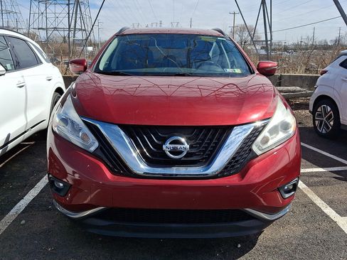 Used 2017 Nissan Murano SV w/ Premium Package image 2