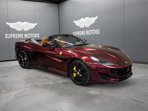 Used 2019 Ferrari Portofino RWD image 5