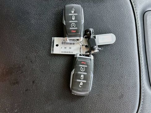 Used 2026 RAM 2500 Big Horn AWD/4WD image 35