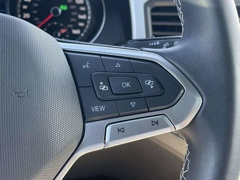Certified 2021 Volkswagen Atlas Cross Sport SE w/ Panoramic Sunroof Package FWD image 26