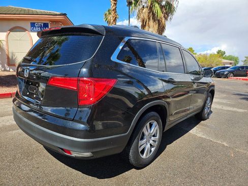 Used 2017 Honda Pilot LX image 6