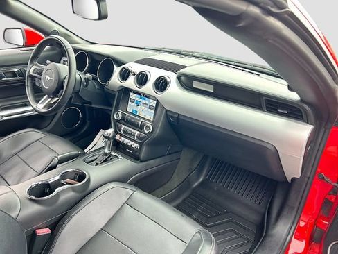 Used 2016 Ford Mustang GT Premium w/ Equipment Group 401A RWD image 36