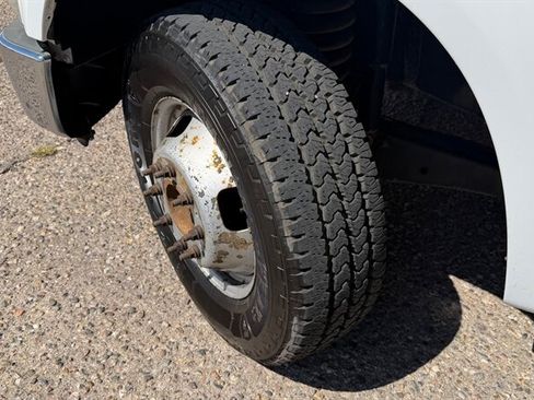 Used 2009 Ford F350 XLT RWD image 21
