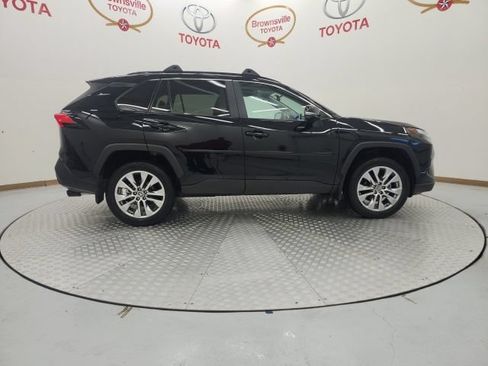 Used 2025 Toyota RAV4 XLE Premium FWD image 3