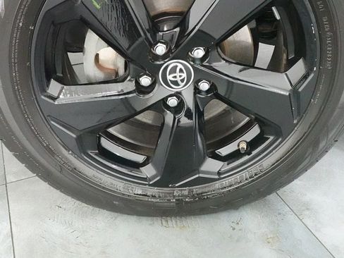 Used 2019 Toyota RAV4 XSE w/ XSE Weather Package AWD/4WD image 38