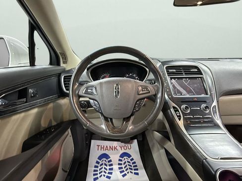 Used 2017 Lincoln MKX Select w/ Select Plus Package image 13