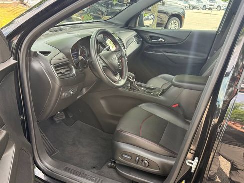 Used 2023 Chevrolet Equinox RS w/ RS Leather Package AWD/4WD image 12