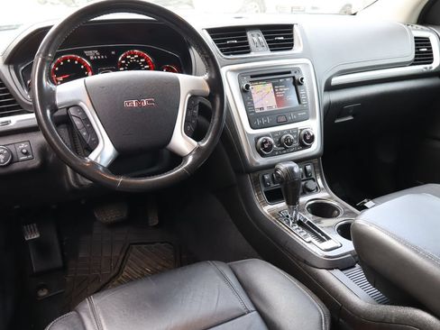 Used 2017 GMC Acadia Limited SLT AWD/4WD image 4