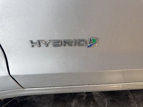 Used 2019 Ford Fusion SE image 14