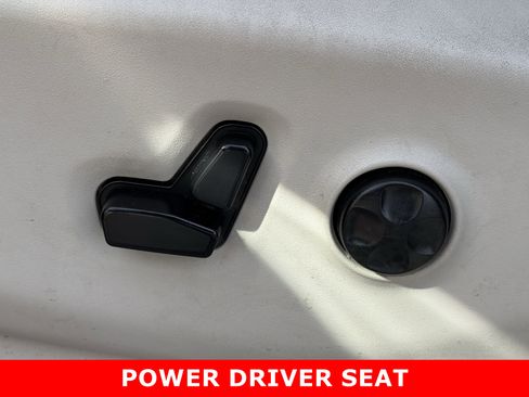 Used 2019 Chrysler Pacifica Limited w/ Advanced Safetytec Group image 19