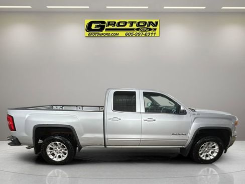 Used 2014 GMC Sierra 1500 SLE w/ SLE Value Package AWD/4WD image 5