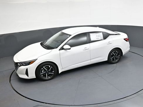 Certified 2025 Nissan Sentra SV w/ All-Weather Package FWD image 26