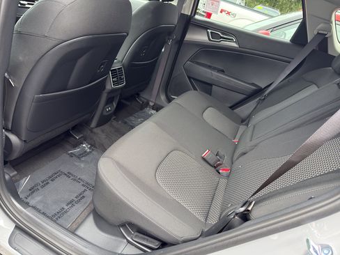 New 2026 Kia Sportage S image 12